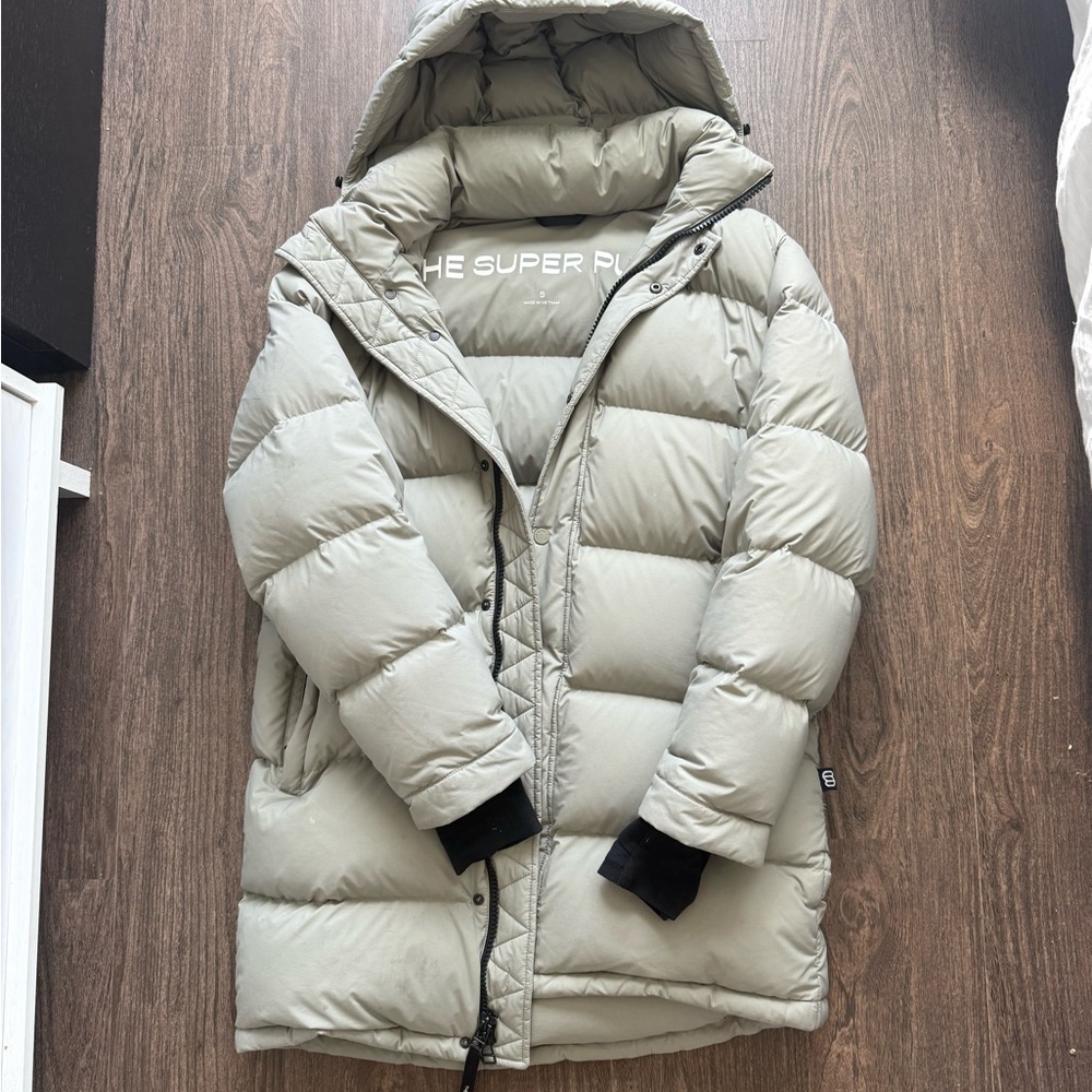 Aritzia TNA The Super Puff MIDI Puffer